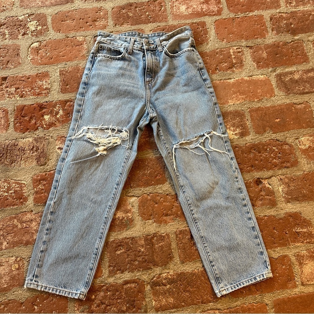 Carmar Blue Straight Leg Distressed Ripped Shredded size 25 Jeans denim